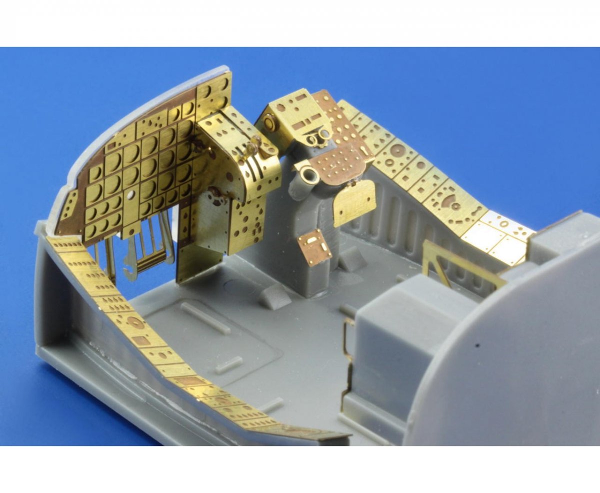 Eduard 49665 A3D-2 interior SA TRUMPETER 1/48 – Bild 4