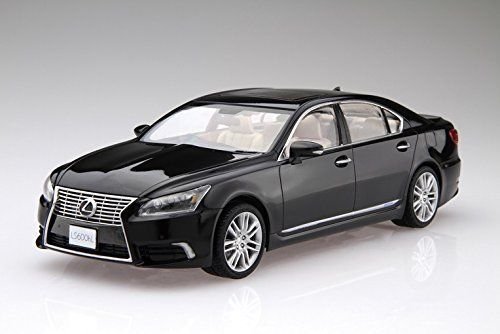 Fujimi 039251 Lexus LS600hL 2013 1/24 – image 2