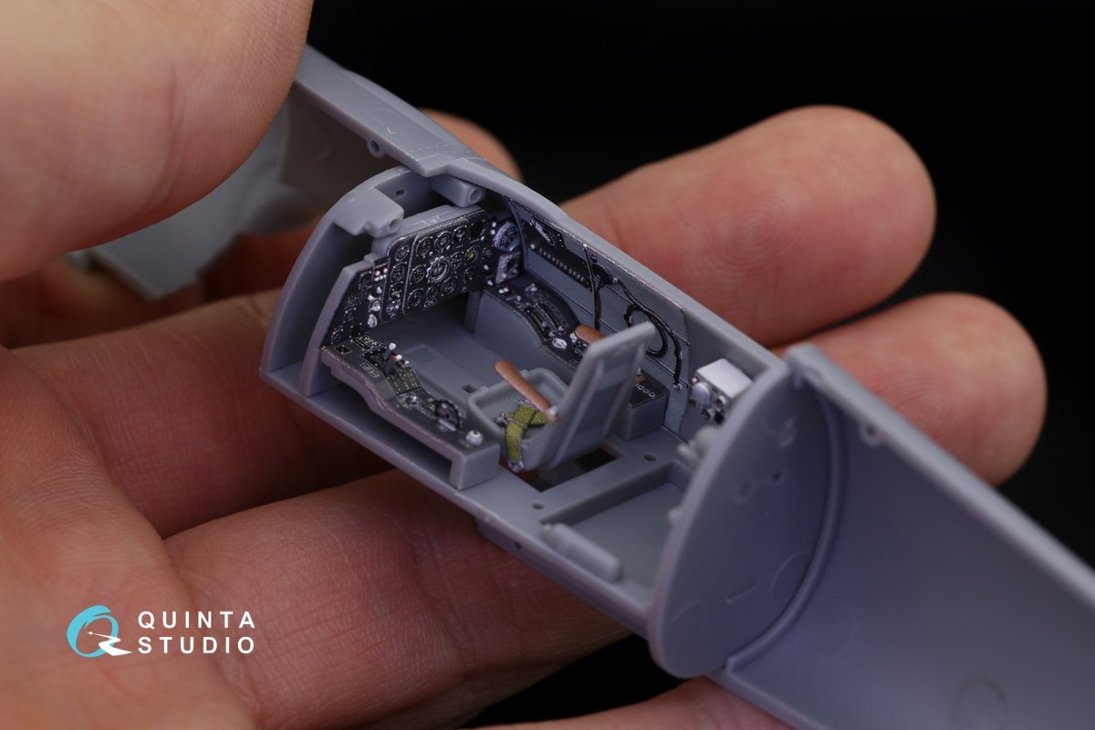 Quinta Studio QD48184 La-11 3D-Printed &amp;amp; colored Interior on decal paper (HobbyBoss) 1/48 – image 9