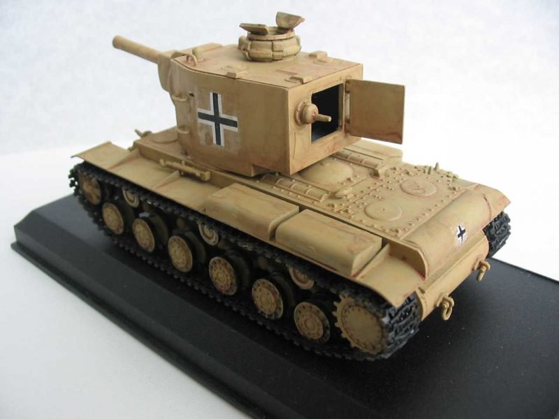 PST 72037 Pz.Kpfw. 754(r) heavy tank 1/72 – obrázek 3