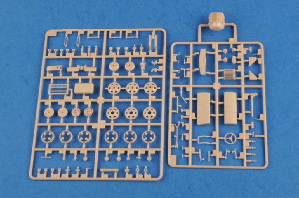 Hobby Boss 83845 Russian ZIS-151 1/35 – zdjęcie 6