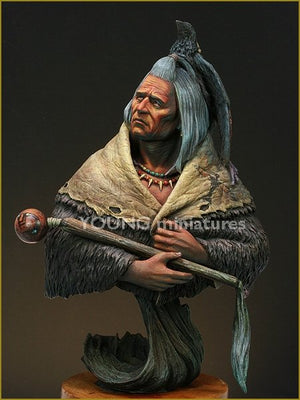 Young Miniatures YH1821 Blackfoot Raven Bearer 1/10 – image 2