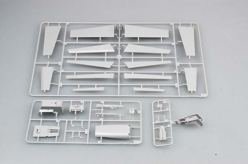 Trumpeter 03204 McDonnell Douglas F/A 18 E Hornet 1/32 – immagine 7