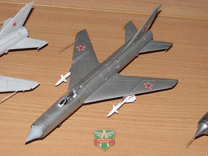 Modelsvit 72029 I-75 Advanced Soviet Interceptor Prototype 1/72 – Bild 2