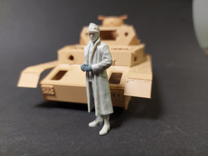 Panzer Art FI35-251 DAK Pz.lll/IV tank officer 1/35 – image 2