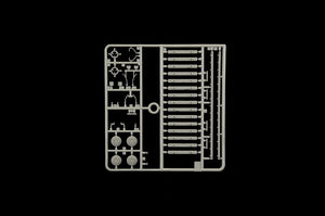 Italeri 7064 Autoblinda AB 40 Ferroviaria 1/72 – image 5