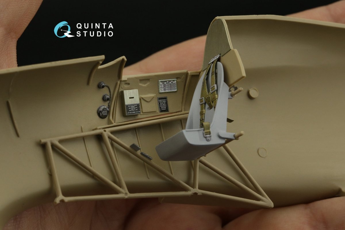 Quinta Studio QD32140 Hawker Hurricane Family 3D-Printed &amp;amp; colored Interior on decal paper (Fly) 1/32 – obrázek 6