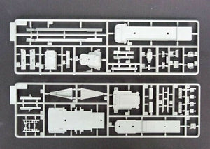 Trumpeter 05708 USSR Frunze Battle Cruiser 1/700 – image 6
