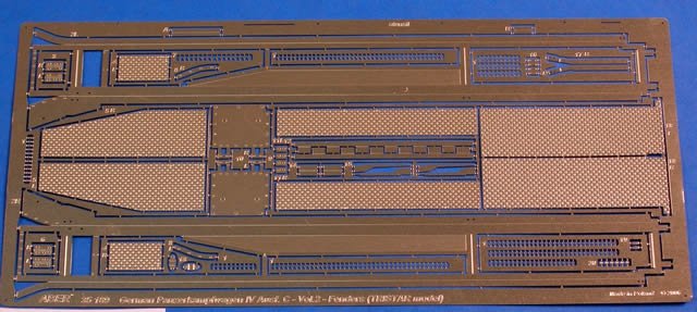Aber 35189 Char moyen allemand Pz.Kpfw. IV, Ausf.B/C - vol. 2 - jeu supplémentaire - ailes (1/35)
