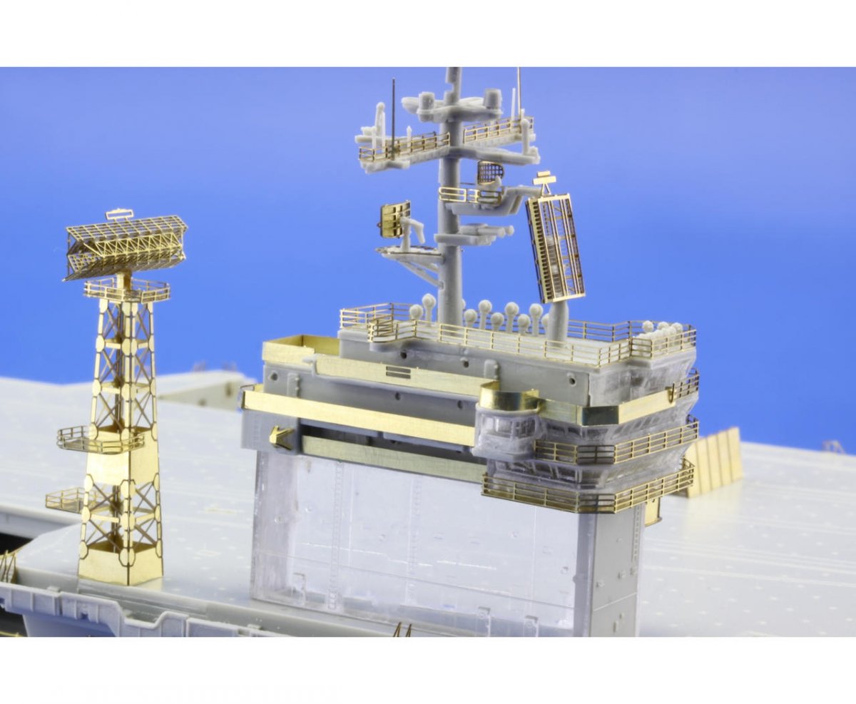 Eduard 17029 USS Nimitz CVN-68 TRUMPETER 1/700 – zdjęcie 9