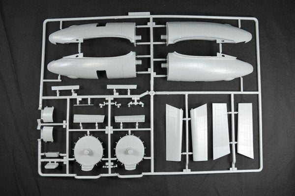 HK Models 01E02 B-25J Mitchell &amp;quot;Strafer&amp;quot; 1/32 – image 7