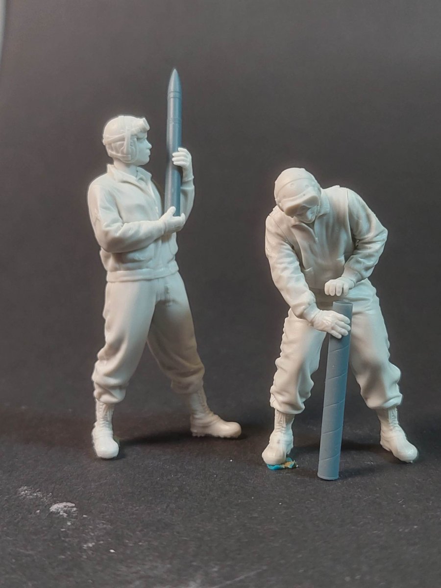Panzer Art FI35-186 US tankers loading 76mm ammo set 1/35