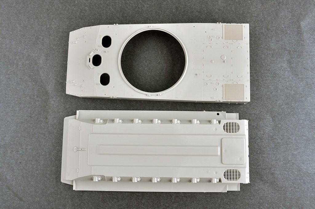 Trumpeter 09599 2S25 Sprut-SD Amphibious Light Tank 1/35 – image 4