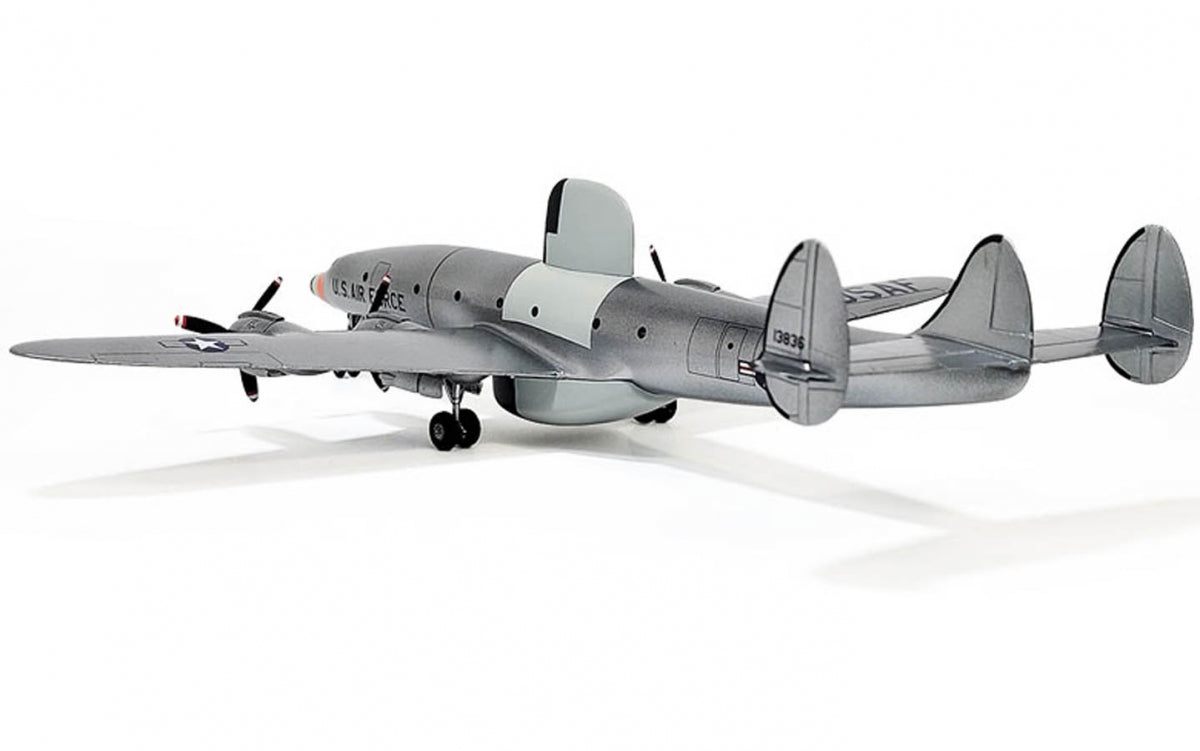 Academy 12637 USAF EC-121 Warning Star 1/144 – Bild 7