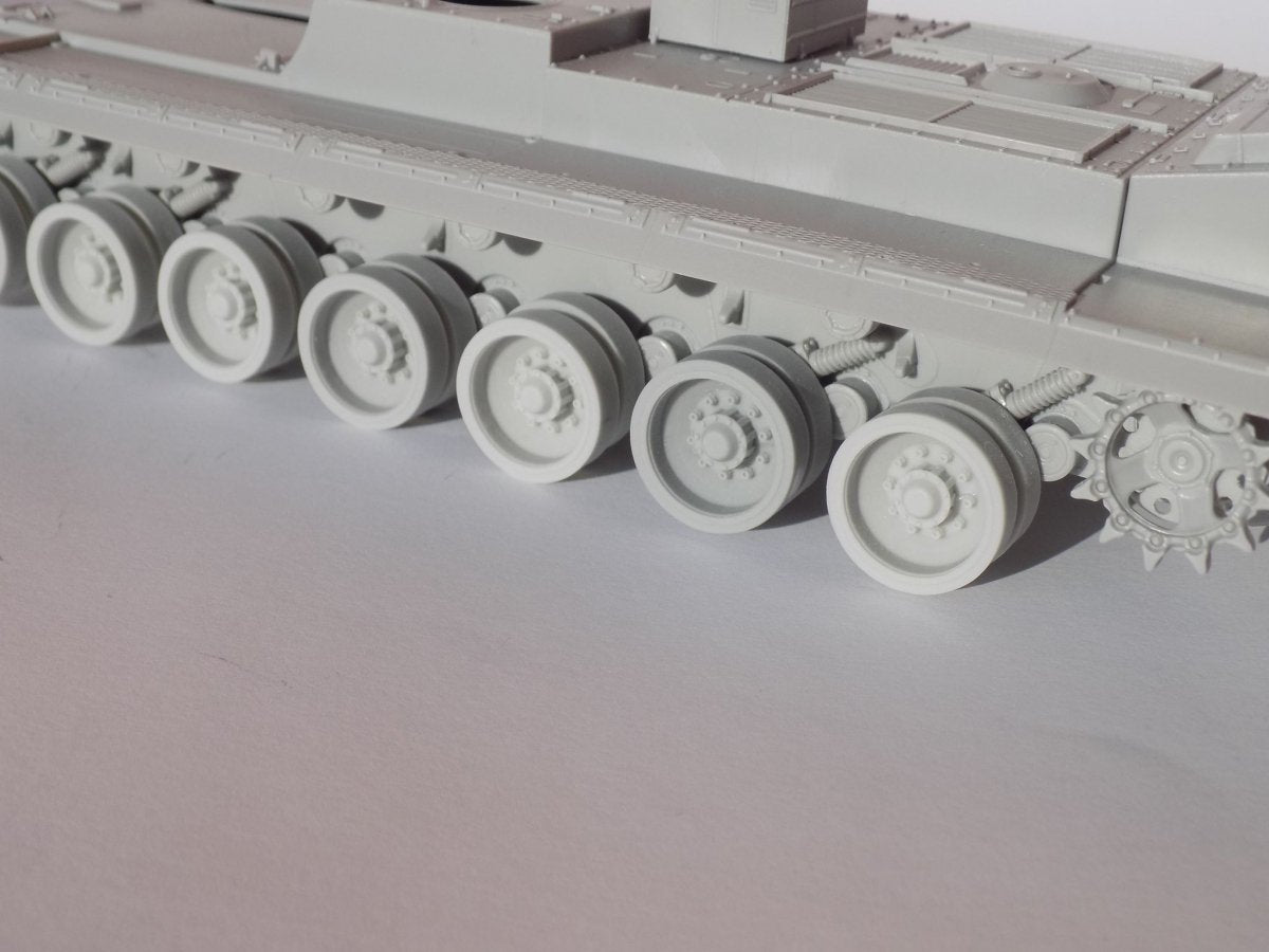Panzer Art RE35-423 2S7M “Pion” road wheels 1/35 – image 5