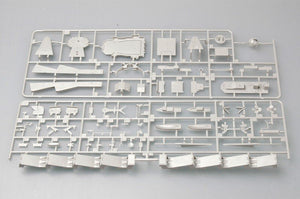 Trumpeter 04519 Russian Navy Slava class Cruiser Varyag ex-Chervona Ukrayina 1/350 – image 5