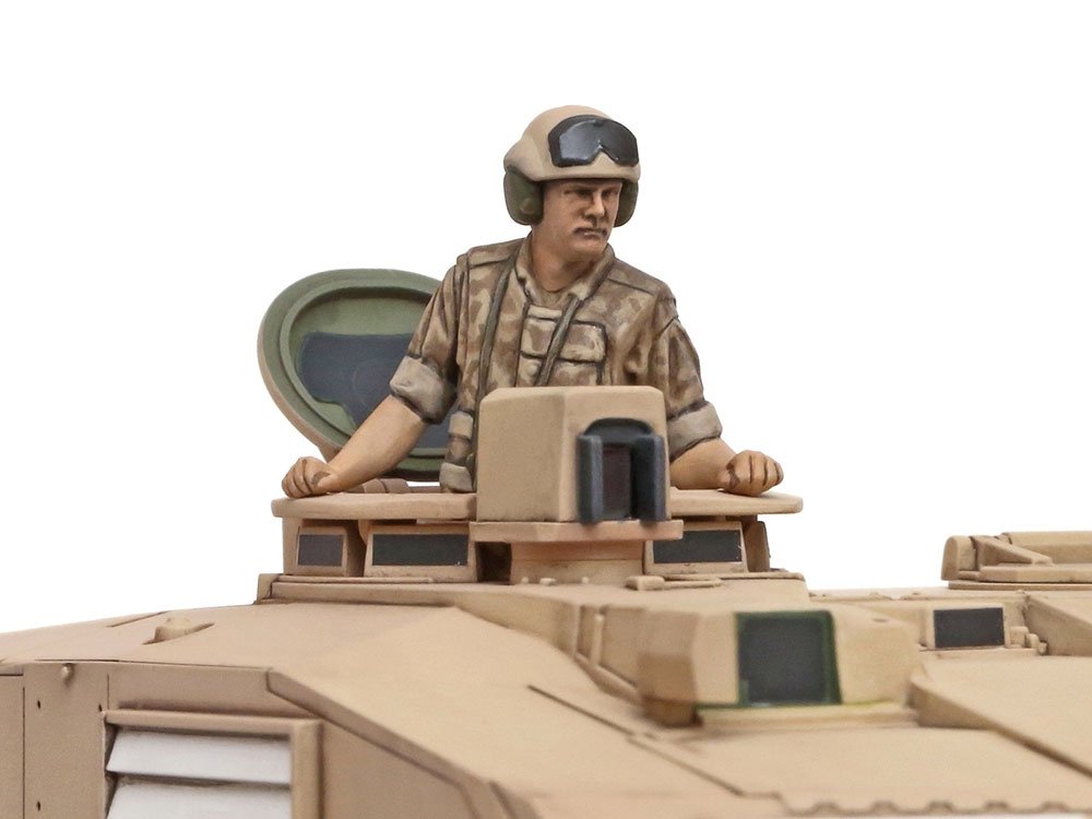 Tamiya 32601 British Main Battle Tank Challenger 2 (Desertised) 1/48 – image 8