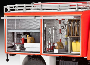 Revell 07512 Mercedes-Benz Unimog U1300L TLF 8/18 1/24 – image 6