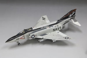Fine Molds 72743 US Navy Jet Fighter F-4J “USS Midway 1978” 1/72 – obrázek 2