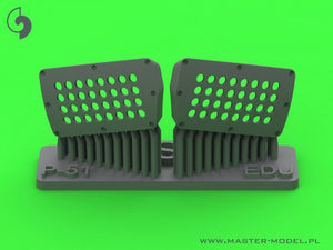 Master AM-48-186 P-51 Mustang - pokrywa wlotu powietrza do gaźnika - typ standardowy z otworami (do modelu Eduard) 1/48