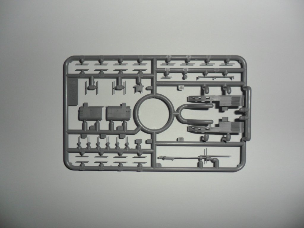 ICM S017 Markgraf (full hull &amp;amp; waterline), WWI German Battleship (1/700) – image 5