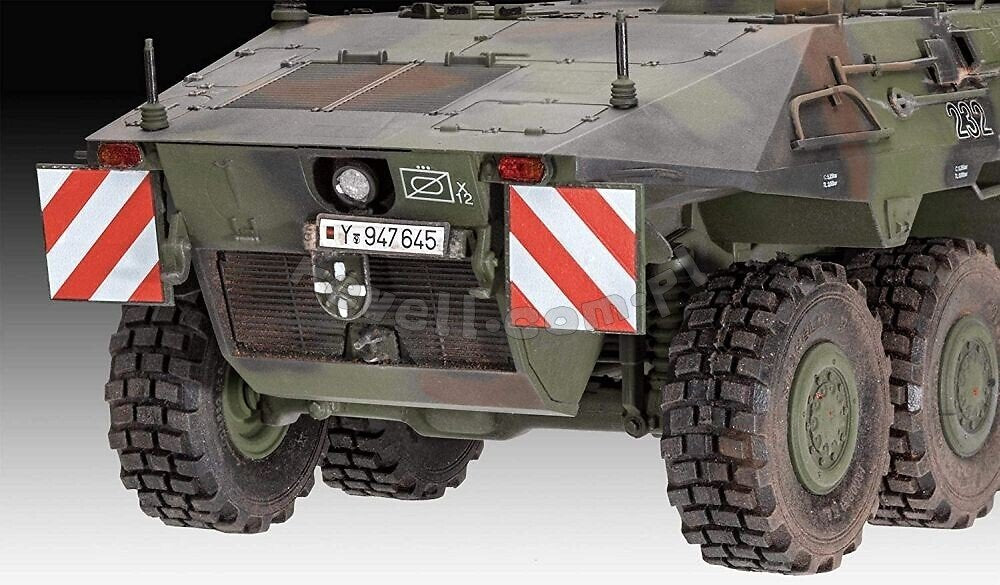 Revell 03321 SpPz 2 Luchs &amp;amp; 3D Puzzle Diorama 1/35 – image 3
