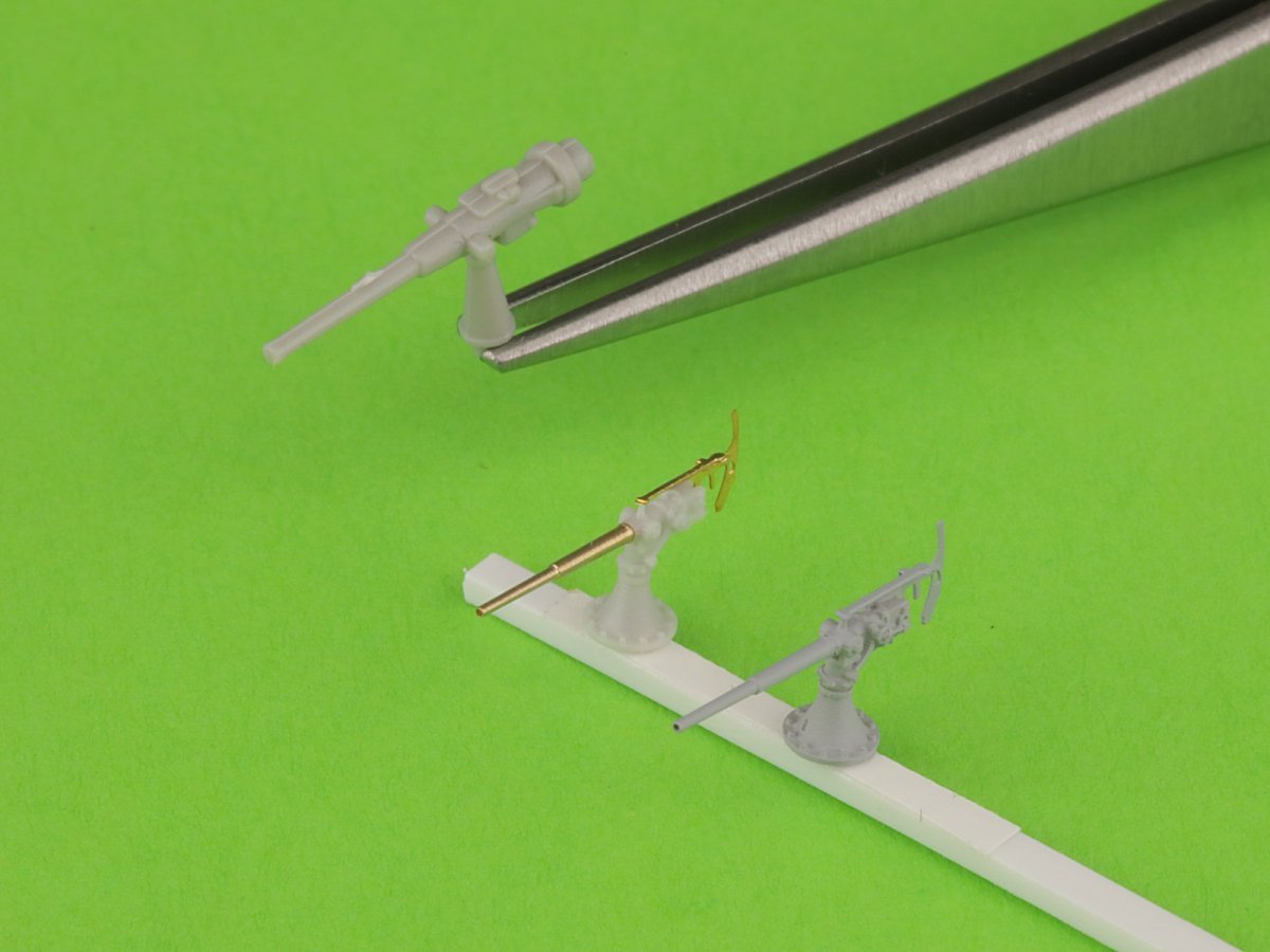 Master SM-350-114 SMS Emden - 5.2 cm SK L/55 guns 1/350 – image 2