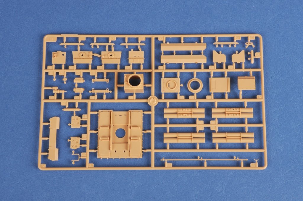 Hobby Boss 82488 WZ550 w/ AFT-9 AT Missile Launcher 1/35 – obrázek 6