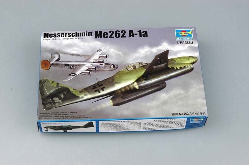 Trumpeter 01319 Messerschmitt Me262A-1a 1/144 – image 2