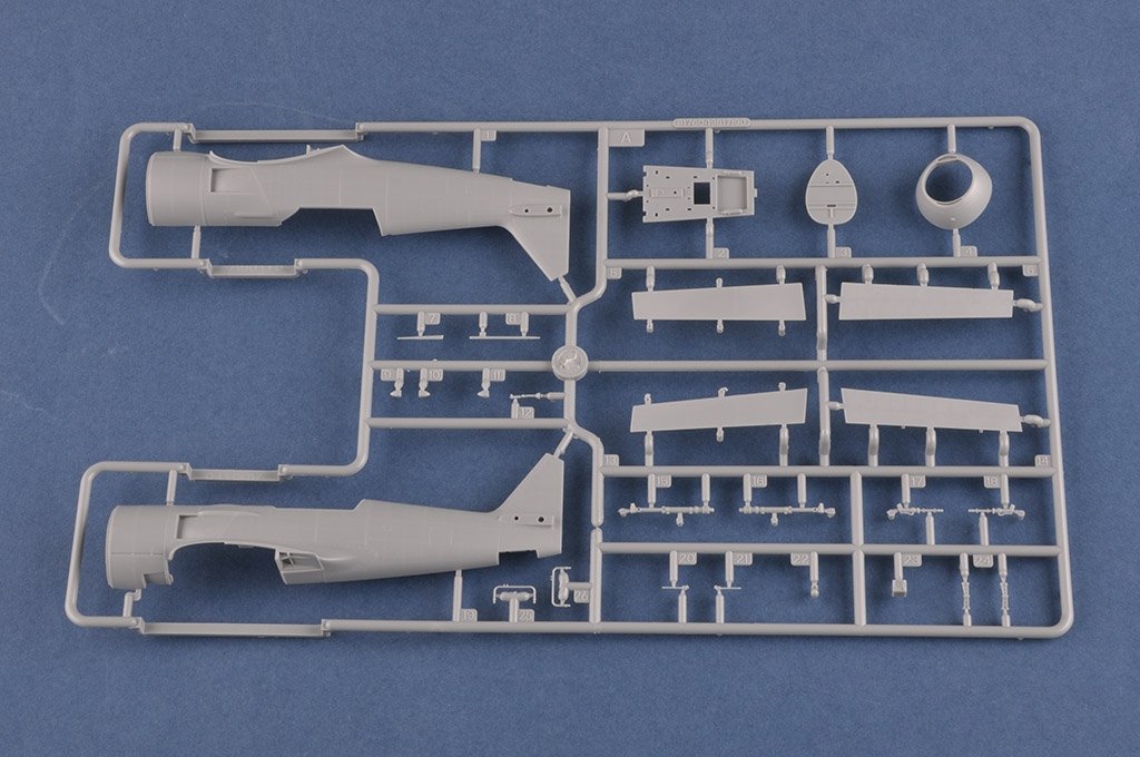 Hobby Boss 81760 Lavochkin La-11 Fang 1/48 – Bild 8