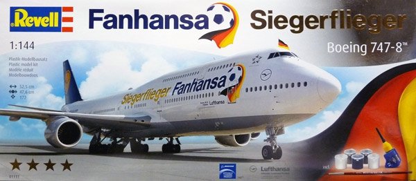 Revell 01111 Boeing 747-8 Lufthansa Fanhansa Siegerflieger 1/144