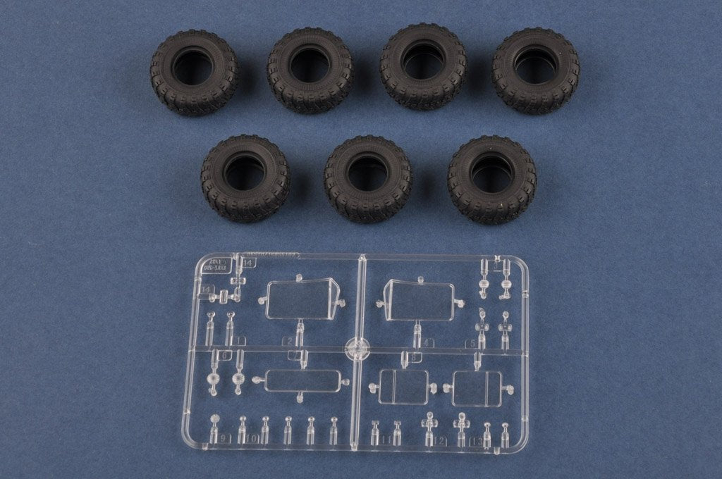 Hobby Boss 85510 Russian KrAZ-260 Cargo Truck 1/35 – immagine 10