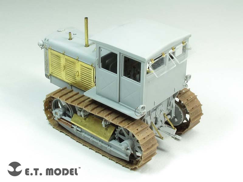 ET Model E35-193 Russian ChTZ S-65 Tractor with Cab (For TRUMPETER 05539) (1/35) – obrázek 5
