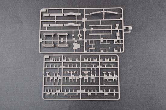Trumpeter 05337 Russian Navy Tsesarevich Battleship 1917 1/350 – image 12