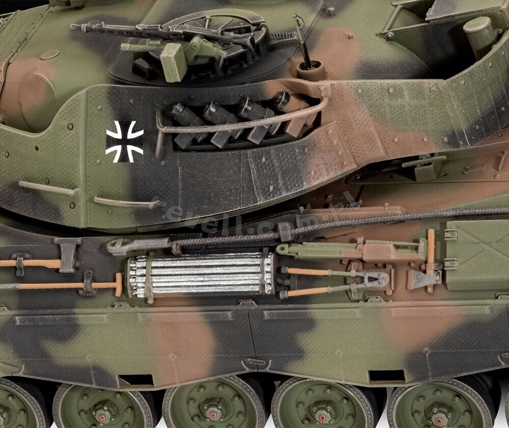 Revell 63320 Leopard 1A5 - model set 1/35 – image 7