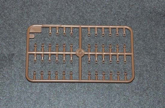 Trumpeter 02064 Workable Track Links for Russian T-90 MBT 1/35 – image 4