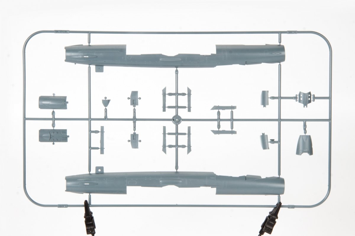 Eduard 8232 MiG-21BIS 1/48 – image 6