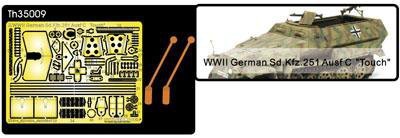 AFV Club TH35009 WWII German Sd.Kfz.251 Ausf.C 1/35