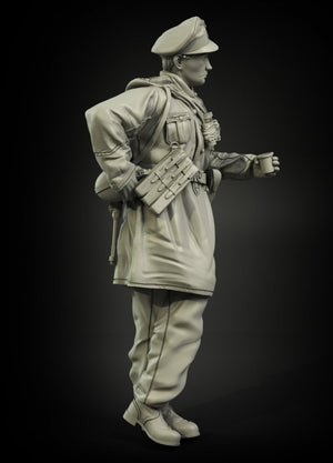 Panzer Art FI35-066 Waffen-SS Anorakanzug at rest No.1 1/35 – image 3