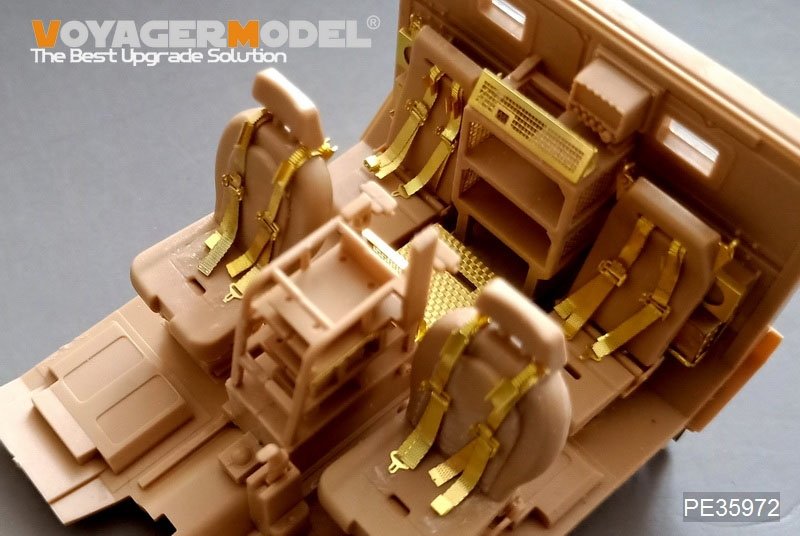 Voyager Model PE35972 Modern British Husky TSV Basic For MENG VS-009 1/35 – image 26