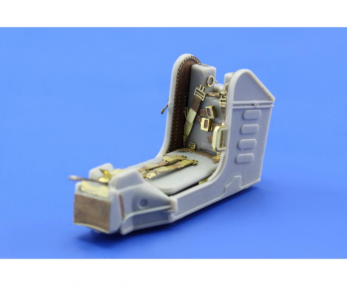 Eduard 32783 A-4F Escapac IA-1 seatbelts 1/32 Trumpeter – image 5