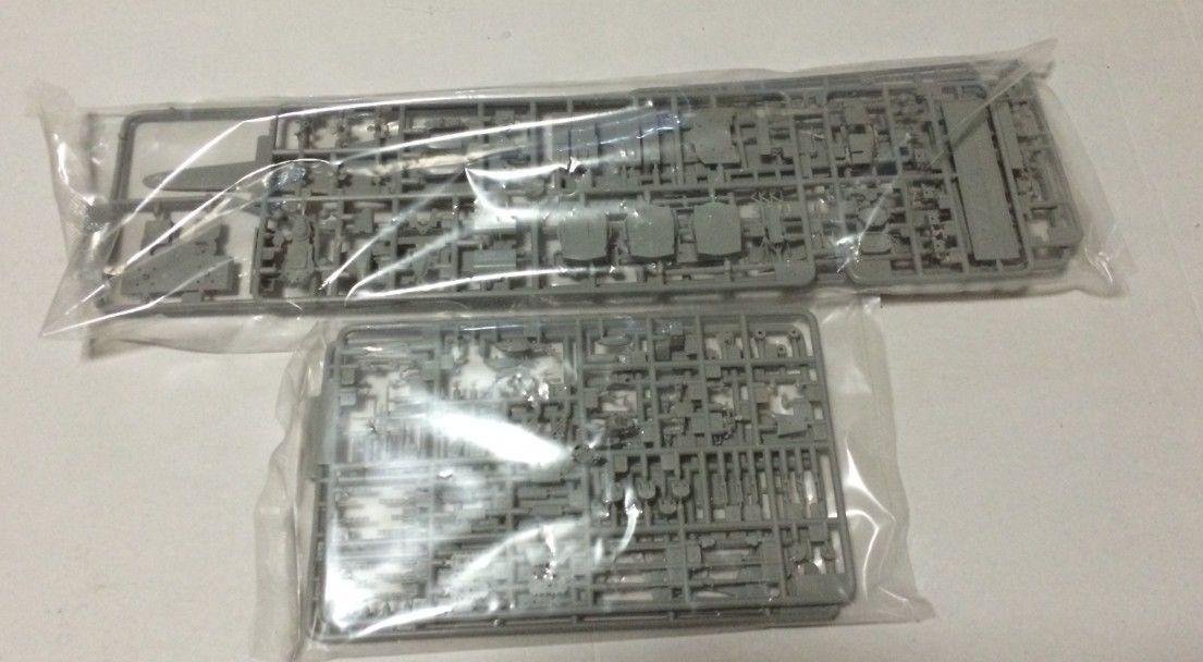 Trumpeter 05701 US Battleship BB-61 Iowa 1984 Modern 1/700 – obrázek 4