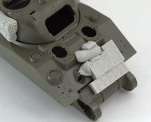 Panzer Art RE35-479 Stowage set for M4 “Sherman” (British Army) 1/35 – image 2