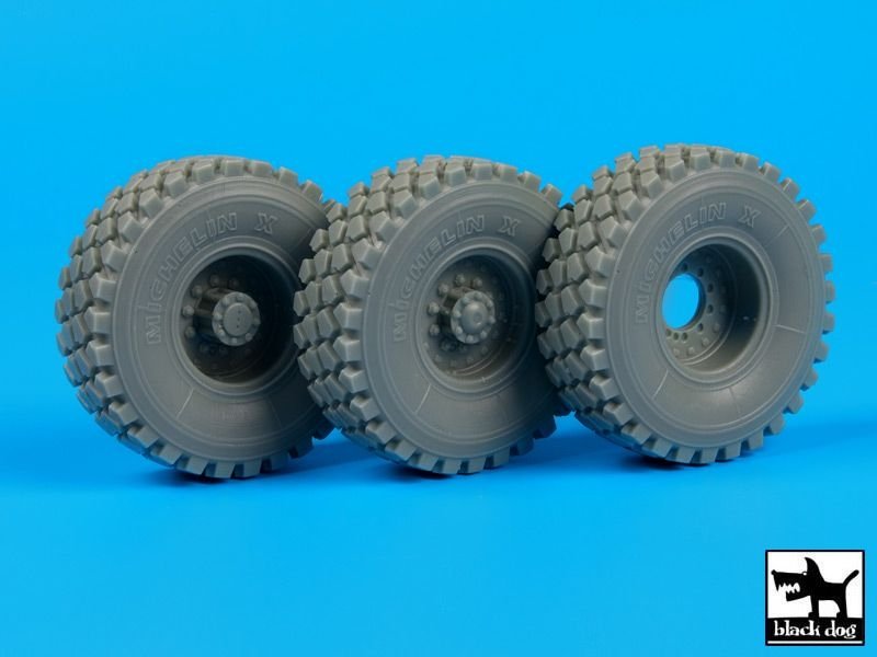 Black Dog T35137 Hemtt wheels 1/35 – obrázek 2