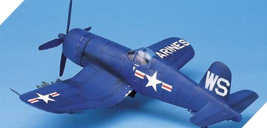 Academy 12267 F4U-4B Corsair 1/48 – obrázek 5