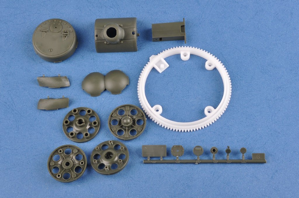 Hobby Boss 82602 Soviet T-34/85 1/16 – obrázek 9