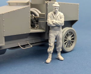 Copper State Models F35-033 French marine armored car standing crewman 1/35 – obrázek 2