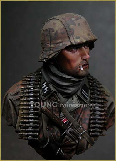 Young Miniatures YM1804 German Waffen SS Ardennes 1944 1/10 – Bild 5