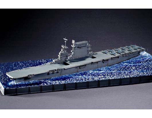Trumpeter 05728 USS Essex CV-9 1/700 – Bild 3