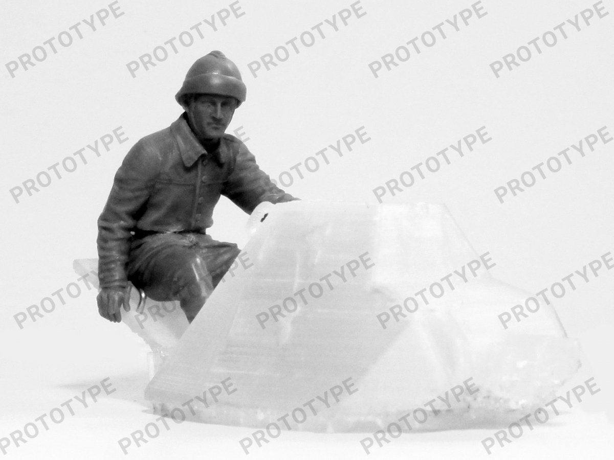 ICM 35647 Équipage de char français de la Seconde Guerre mondiale (5 figurines) 1/35 – image 4